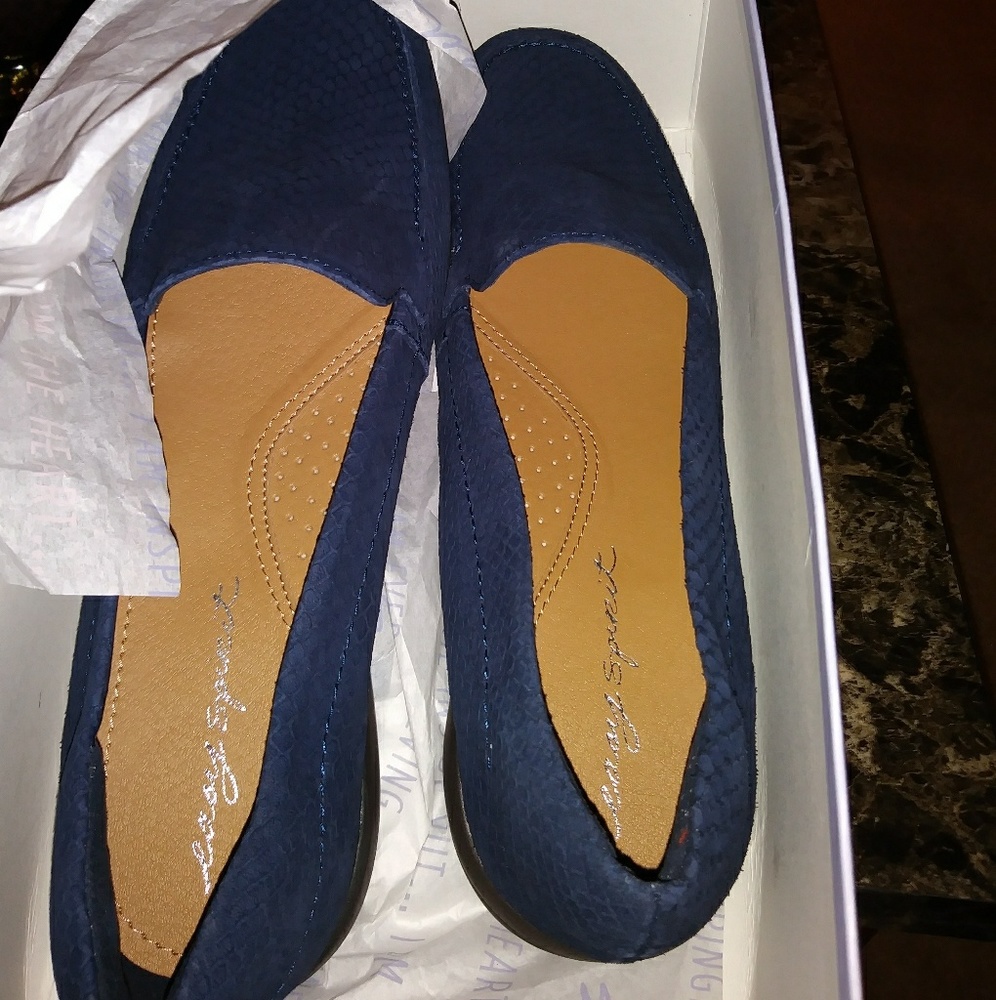 Easy Spirit Suede Loafers